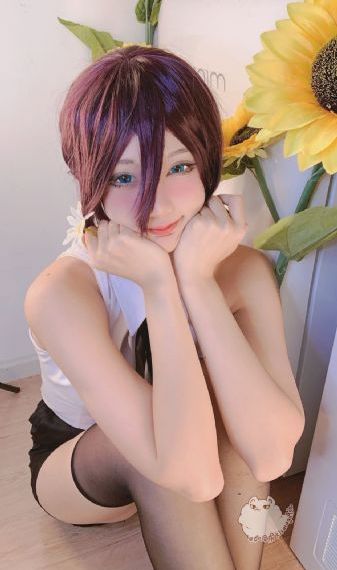 一女4p三个黑人免费视频_完整无删减版