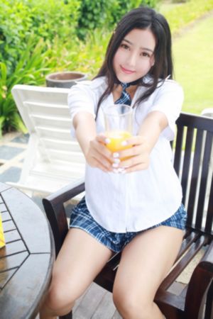 日本肉感爆乳一区二区本草久_高清神马影院在线