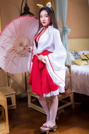 五月天婷婷精品免费视频_国语配音超清