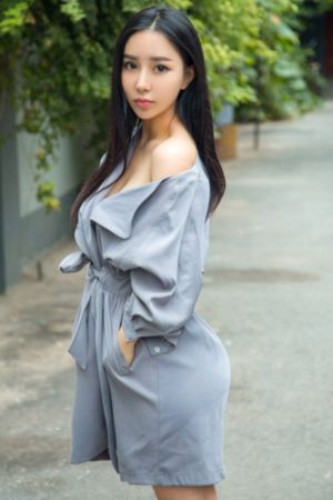 在线观看免费看美女视频_HD完整视频观看