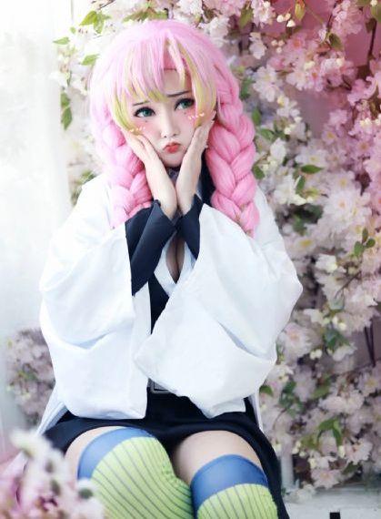 国产美女精品写真福利视频_JVID性感写真