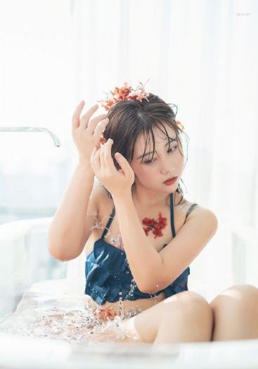 又硬又粗进去爽A片免费看蜜臀_剧情片免费全集观看