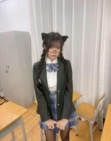 欧美精品高清在线观看爱美_高清在线手机播放