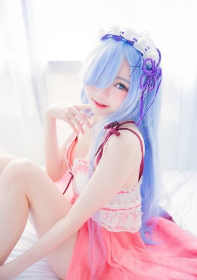 日韩大屌揉欧美好黑的小屄妞_1080高清免费观看
