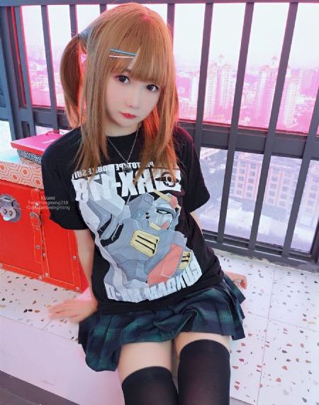 日本少妇BBBBBB洗澡_超清免费观看最新
